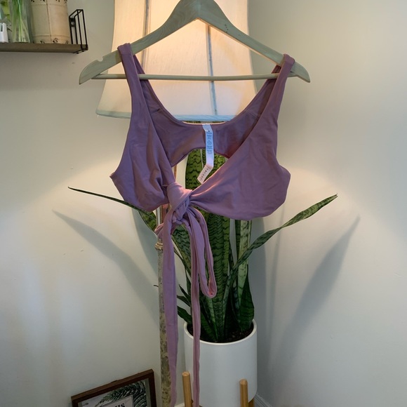 Lululemon bra - still your mind wrap around bra - Picture 3 of 6